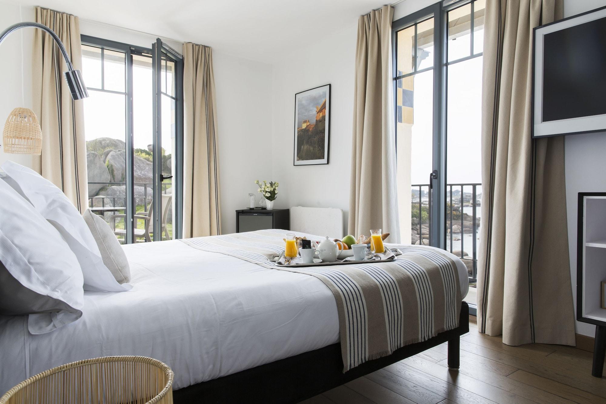 Castel Beau Site Hotel Perros-Guirec Exterior photo